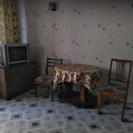 Вишня,Двокімнатна Квартира تريسكافيتس المظهر الخارجي الصورة